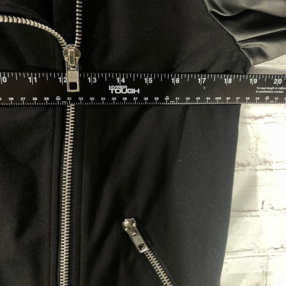Forever 21 Moto jacket  - Picture 5 of 6
